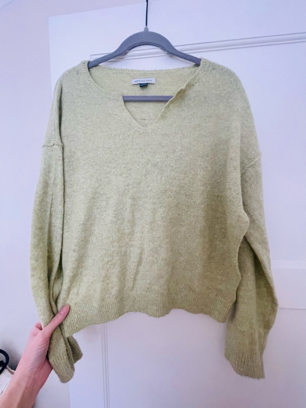 American Eagle Green V-Neck Cozy Women's Sweater